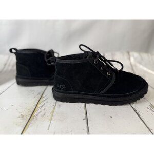 Ugg Neumel Black Suede Chukka Boots Size 8 Lace-Up Casual Shoes
